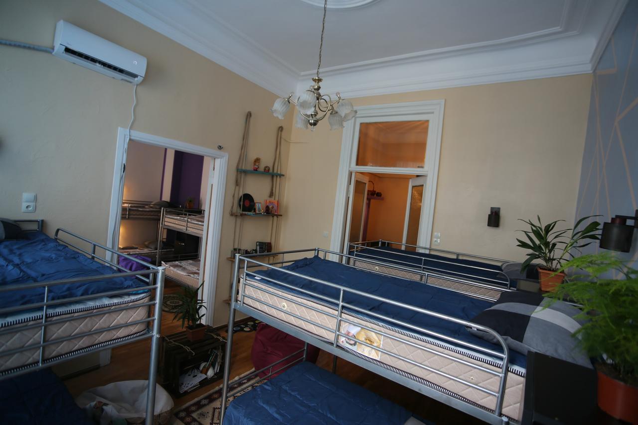 Lilus Hostel Batumi Ngoại thất bức ảnh